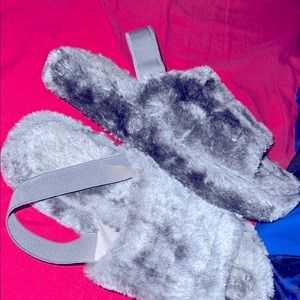 Fuzzy slide on slippers